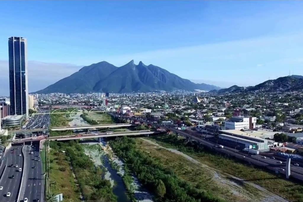 La Finca Monterrey Eksteriør billede